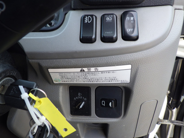 三菱ふそう キャンター 小型 平ボディ 2PG-FEAV0(101149) 14枚目