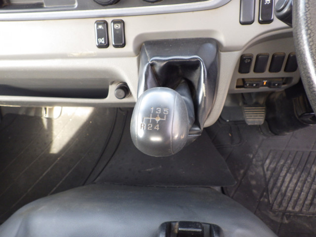 三菱ふそう キャンター 小型 平ボディ 2PG-FEAV0(101149) 15枚目