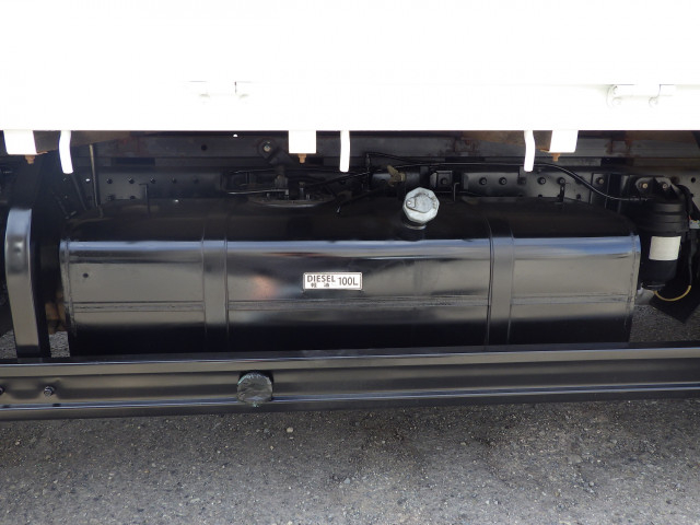 三菱ふそう キャンター 小型 平ボディ 2PG-FEAV0(101149) 32枚目