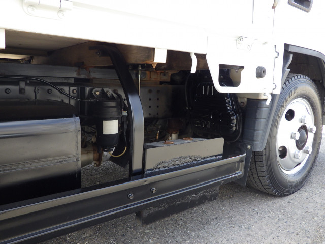 三菱ふそう キャンター 小型 平ボディ 2PG-FEAV0(101149) 33枚目