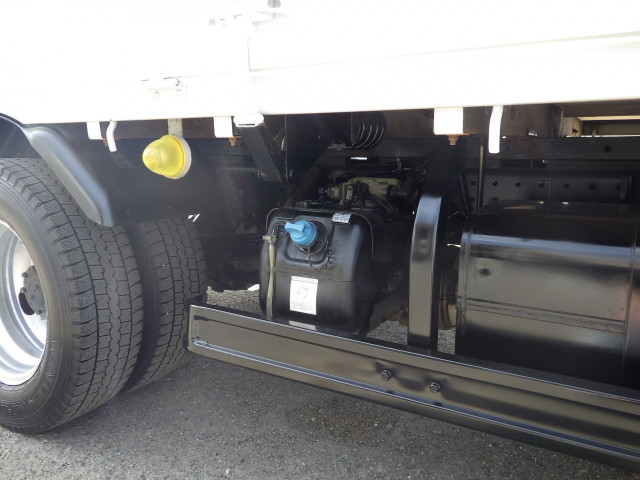 三菱ふそう キャンター 小型 平ボディ 2PG-FEAV0(101149) 34枚目