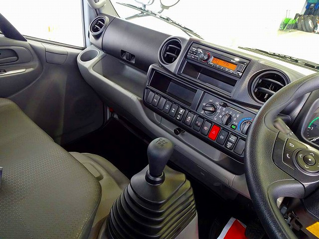 日野 デュトロ 小型 土砂ダンプ 2DG-XZU675T(101255) 9枚目