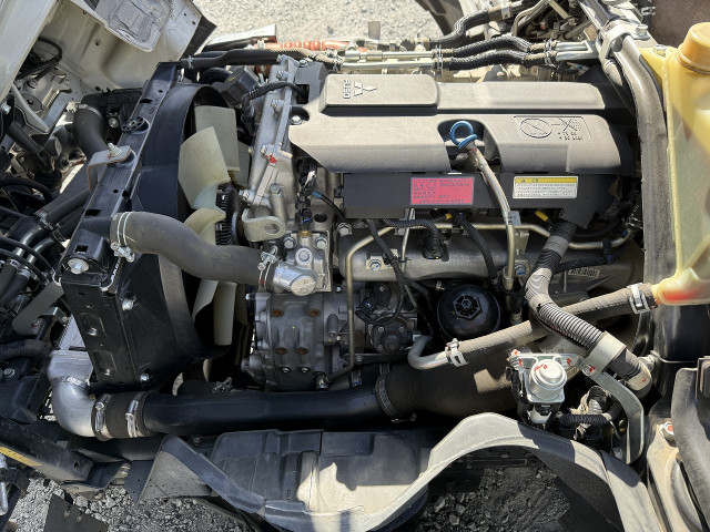 三菱ふそう キャンター 小型 平ボディ TPG-FBA20(101256) 16枚目