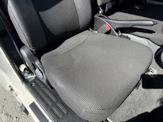 三菱ふそう キャンター 小型 平ボディ TPG-FBA20(101256) 32枚目