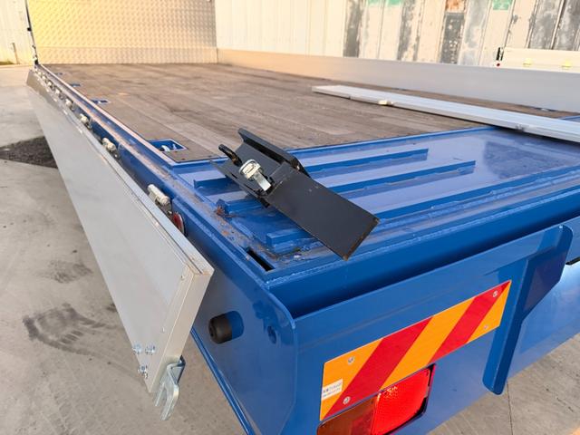 Hino ranger Middle Crane equipped trucks *********(101261) 24枚目