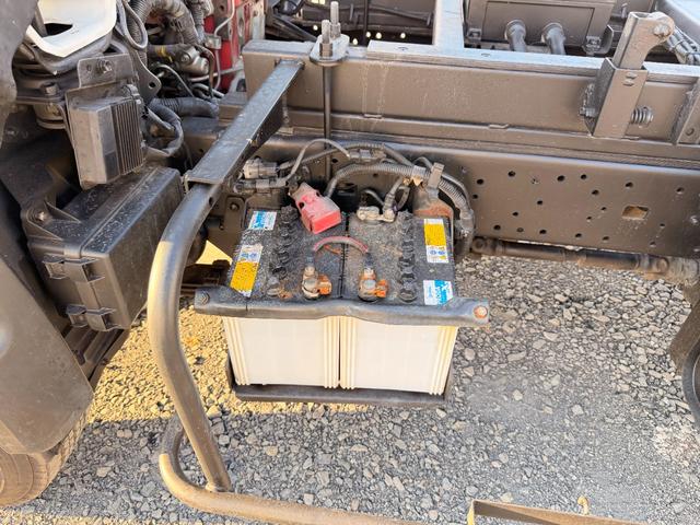 トヨタ ダイナ 小型 塵芥車（プレス式） *********(101263) 35枚目