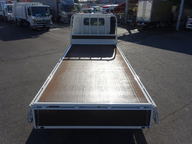 トヨタ ダイナ 小型 平ボディ 2KG-XZU722(101271) 3枚目