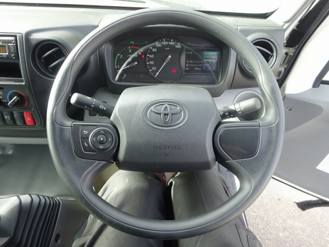 トヨタ ダイナ 小型 平ボディ 2KG-XZU722(101271) 33枚目