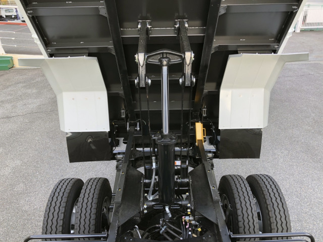 三菱ふそう ファイター 中型 土砂ダンプ 2KG-FK72F(101272) 24枚目