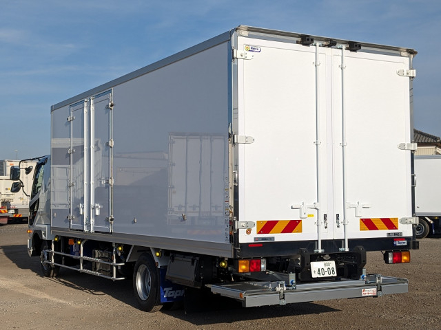 三菱ふそう ファイター 中型 冷蔵冷凍バン 2KG-FK65F(101275) 3枚目