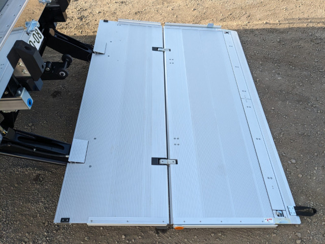 三菱ふそう ファイター 中型 冷蔵冷凍バン 2KG-FK65F(101275) 11枚目