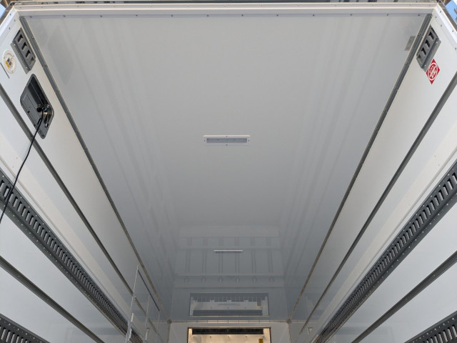 三菱ふそう ファイター 中型 冷蔵冷凍バン 2KG-FK65F(101275) 16枚目
