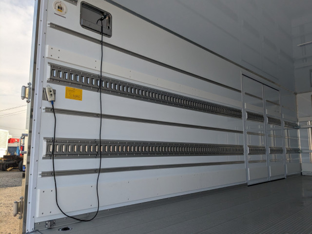 三菱ふそう ファイター 中型 冷蔵冷凍バン 2KG-FK65F(101275) 22枚目