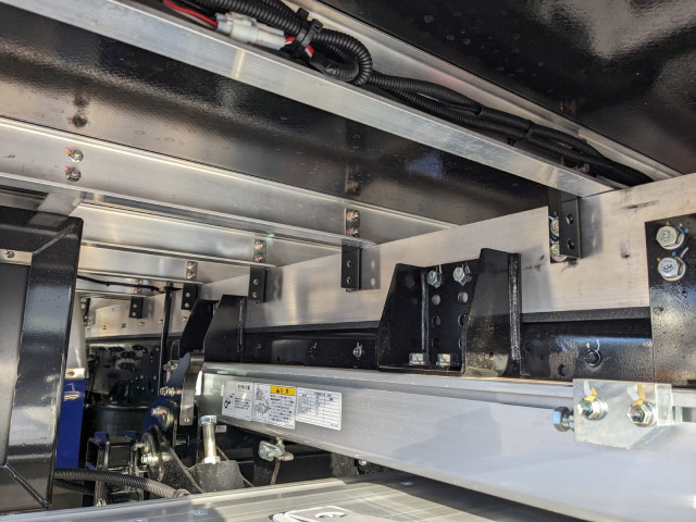 三菱ふそう ファイター 中型 冷蔵冷凍バン 2KG-FK65F(101275) 24枚目