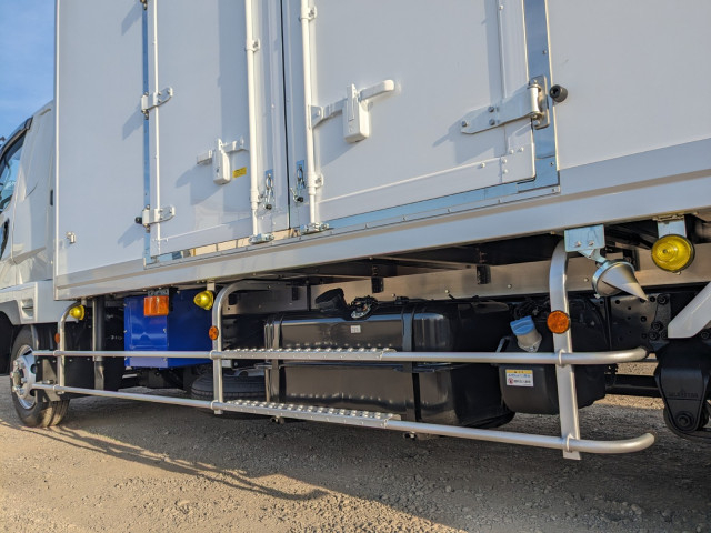 三菱ふそう ファイター 中型 冷蔵冷凍バン 2KG-FK65F(101275) 27枚目