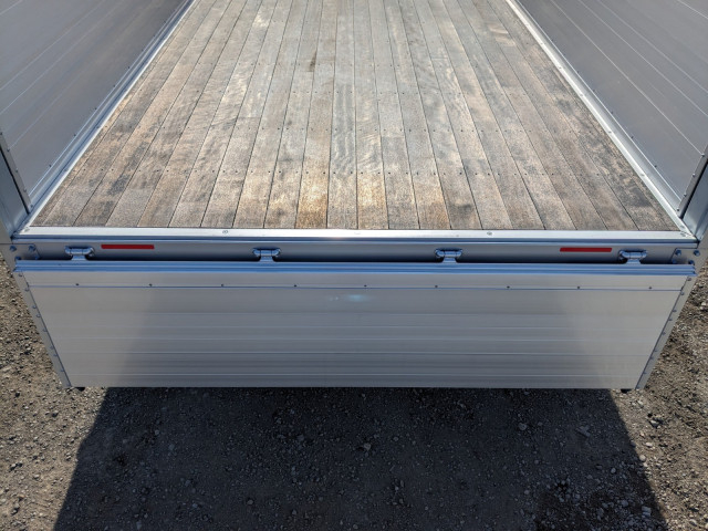 三菱ふそう ファイター 中型 平ボディ 2KG-FK62F(101276) 10枚目