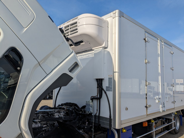 三菱ふそう ファイター 中型 冷蔵冷凍バン 2KG-FK65F(101275) 43枚目