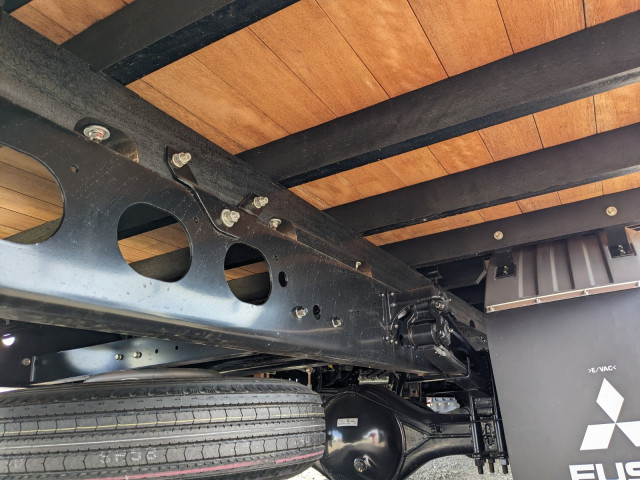 三菱ふそう ファイター 中型 平ボディ 2KG-FK62F(101276) 24枚目