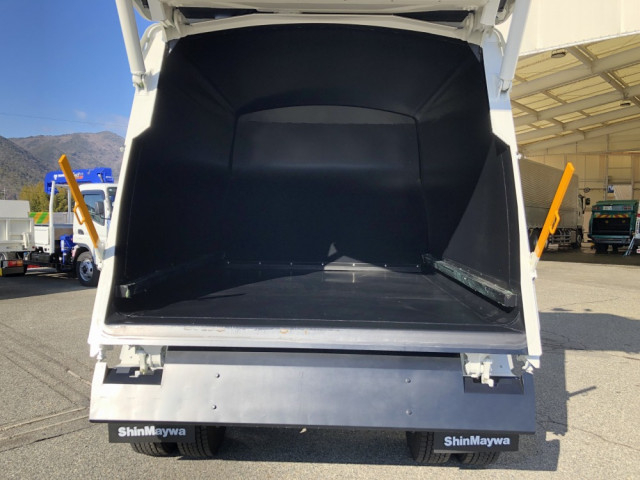 日野 レンジャー 中型 塵芥車（プレス式） 2KG-FD2ABA(101290) 8枚目