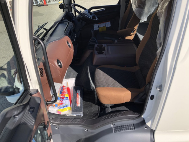 日野 レンジャー 中型 塵芥車（プレス式） 2KG-FD2ABA(101290) 34枚目