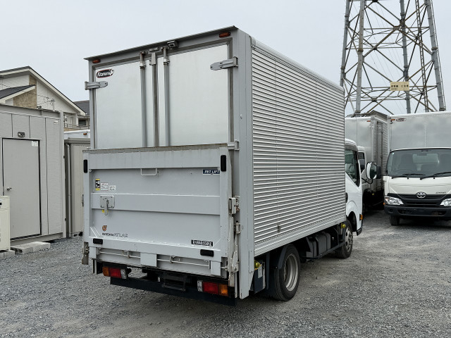 日産自動車 アトラス 小型 バン CBF-SQ2F24(106099) 4枚目