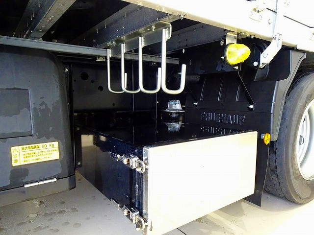 いすゞ ギガ 大型 ウィング 2PG-CYJ77D(101295) 47枚目