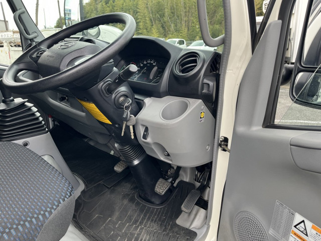 日野 デュトロ 小型 平ボディ（クレーン付） 2KG-XZU650M(101297) 22枚目