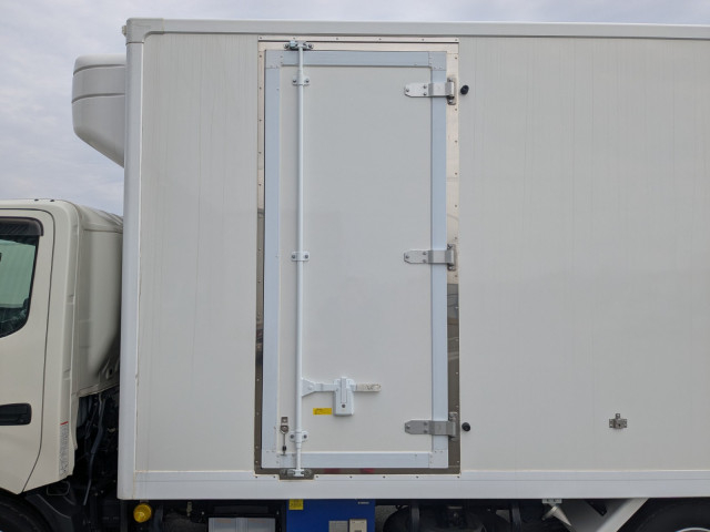 日野 デュトロ 小型 冷蔵冷凍バン 2KG-XZU710M(101301) 12枚目