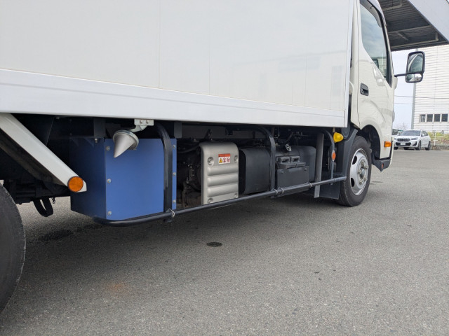 日野 デュトロ 小型 冷蔵冷凍バン 2KG-XZU710M(101301) 18枚目