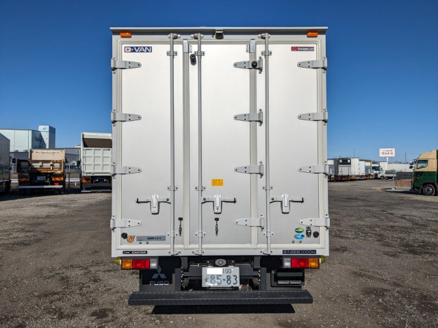 Mitsubishi Fuso canter Small Box body 2RG-FBA20(101302) 6枚目