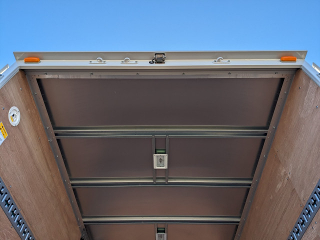 Mitsubishi Fuso canter Small Box body 2RG-FBA20(101302) 11枚目