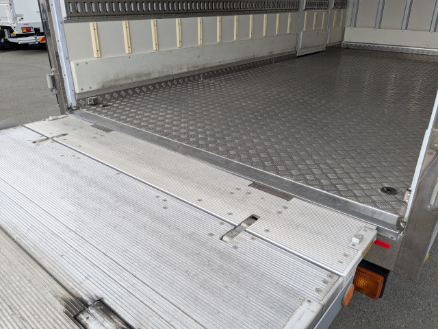 日野 デュトロ 小型 冷蔵冷凍バン 2KG-XZU710M(101301) 33枚目