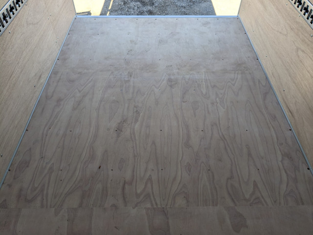 Mitsubishi Fuso canter Small Box body 2RG-FBA20(101302) 17枚目