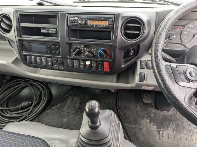 日野 デュトロ 小型 冷蔵冷凍バン 2KG-XZU710M(101301) 39枚目