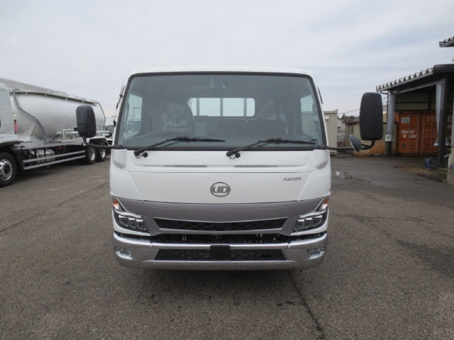 Nissan UD kazet Small Flat body 2RG-FEB5Y(101303) 6枚目