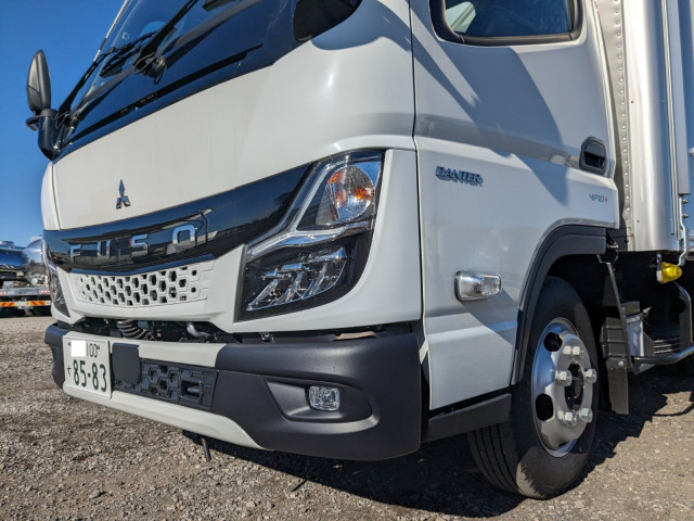 Mitsubishi Fuso canter Small Box body 2RG-FBA20(101302) 43枚目