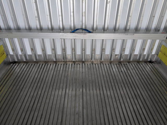 日野 レンジャー 中型 冷蔵冷凍バン 2KG-FD2ABG(101304) 19枚目