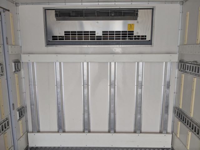 日野 デュトロ 小型 冷蔵冷凍バン 2RG-XZU710M(101307) 17枚目