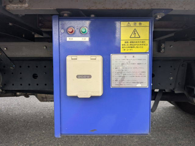 日野 デュトロ 小型 冷蔵冷凍バン 2RG-XZU710M(101307) 27枚目
