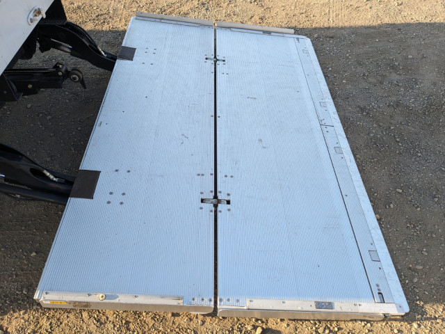 日野 レンジャー 中型 ウィング 2KG-FD2ABG(101312) 10枚目