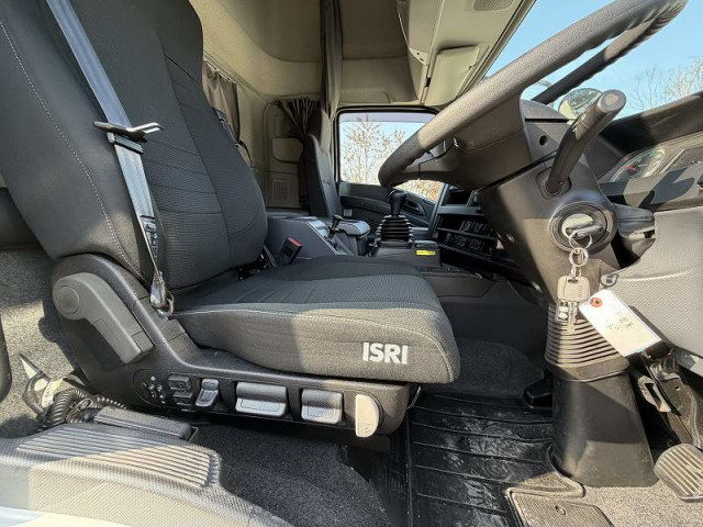 いすゞ ギガ 大型 トラクタ 2PG-EXY52CK(101317) 12枚目