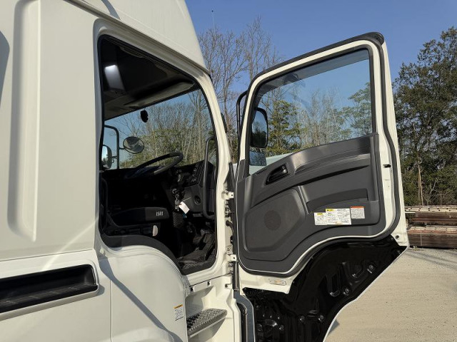 いすゞ ギガ 大型 トラクタ 2PG-EXY52CK(101317) 13枚目