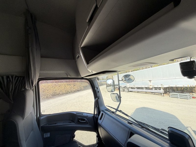 いすゞ ギガ 大型 トラクタ 2PG-EXY52CK(101317) 14枚目