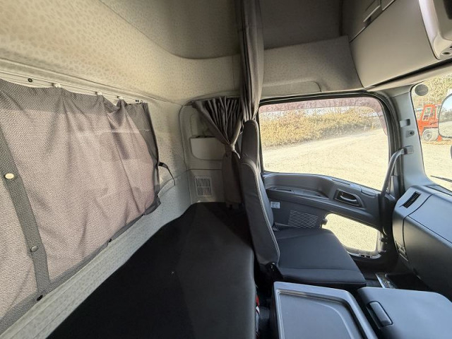 いすゞ ギガ 大型 トラクタ 2PG-EXY52CK(101317) 17枚目