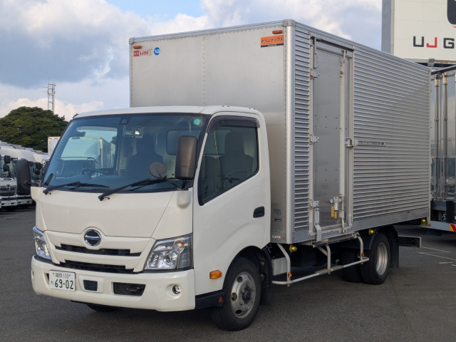 日野 デュトロ 小型 バン 2RG-XZU712M(101318) 1枚目