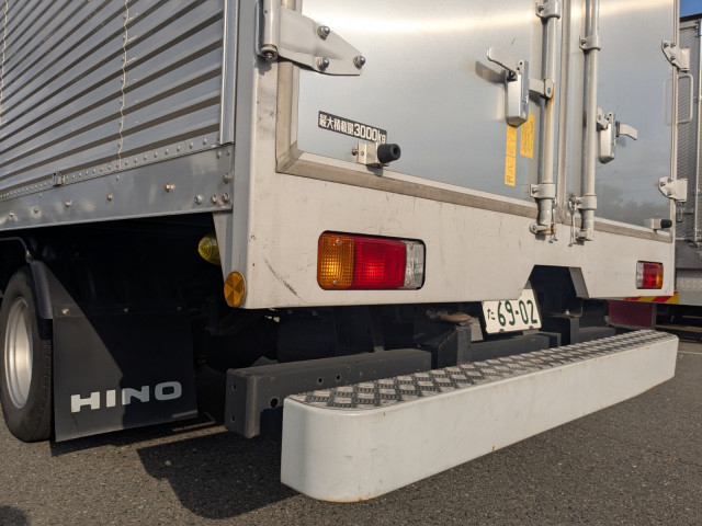 日野 デュトロ 小型 バン 2RG-XZU712M(101318) 7枚目