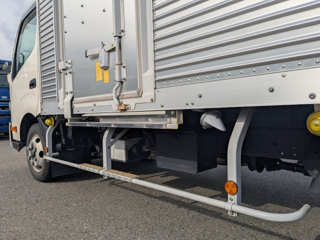 日野 デュトロ 小型 バン 2RG-XZU712M(101318) 25枚目