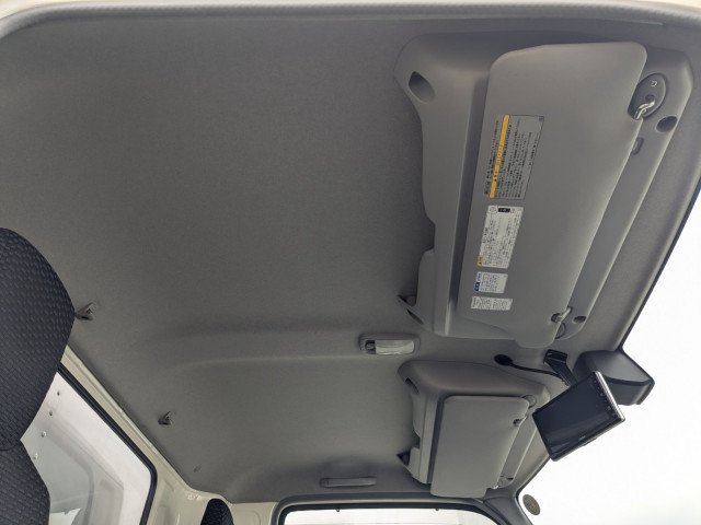 日野 デュトロ 小型 バン 2RG-XZU712M(101318) 34枚目