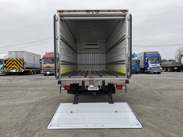 日野 レンジャー 中型 冷蔵冷凍バン 2KG-FC2ABG(101321) 9枚目