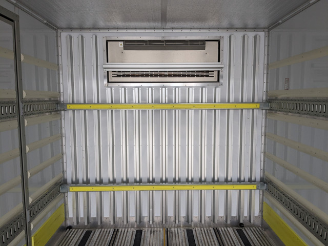 日野 レンジャー 中型 冷蔵冷凍バン 2KG-FC2ABG(101321) 19枚目